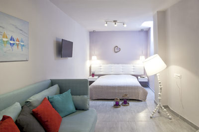 Accommodation in Cozy Apartments - Santorini Apartments
